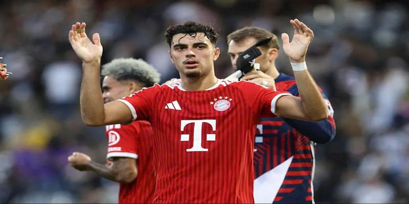 Tổng quan hồ sơ mới và hành trình phát triển của cầu thủ Aleksandar Pavlovic