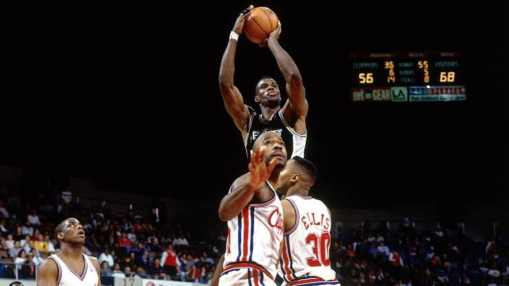 David Robinson truyền cảm hứng bằng ý chí lớn