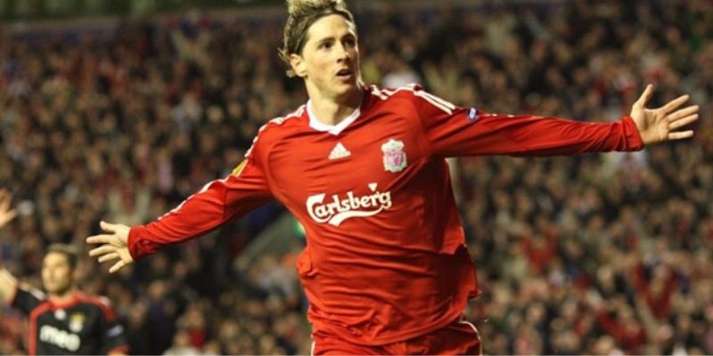 Fernando Torres trải qua những năm tháng trái chiều tại Chelsea
