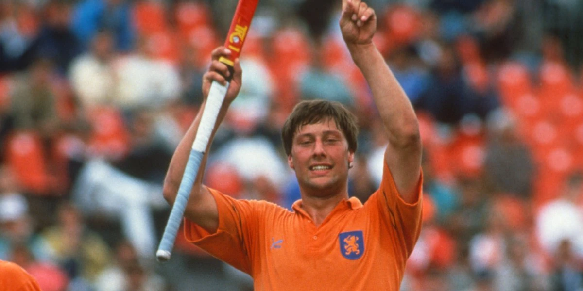 Floris Jan Bovelander huyền thoại khúc côn cầu Hà Lan