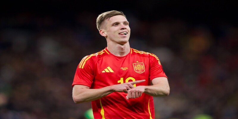 Dani Olmo hiện đang thi đấu rất là sung mãn
