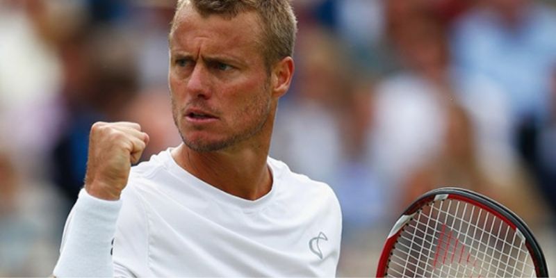 Lleyton Hewitt sớm thể hiện tài năng trên sân quần vợt