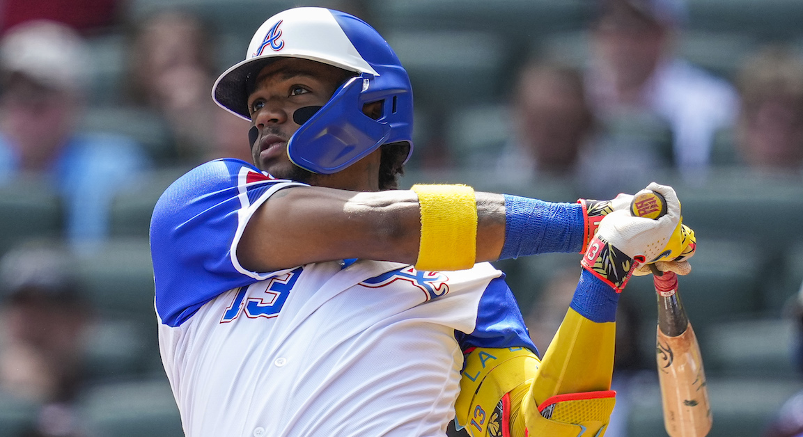Ronald Acuña Jr. nổi bật với sức mạnh và tốc độ toàn diện