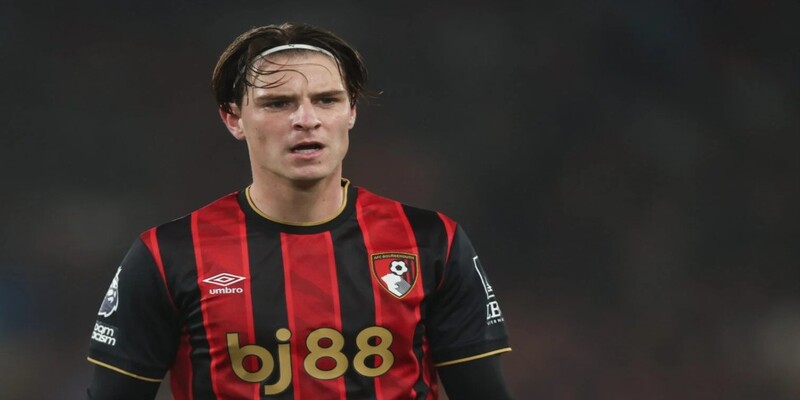Hồ sơ cơ bản tạo nên cầu thủ Alex Scott hiện nay