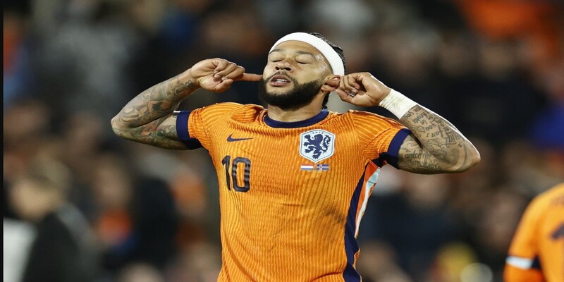 Thử thách tại Manchester United giúp Depay thay đổi tư duy