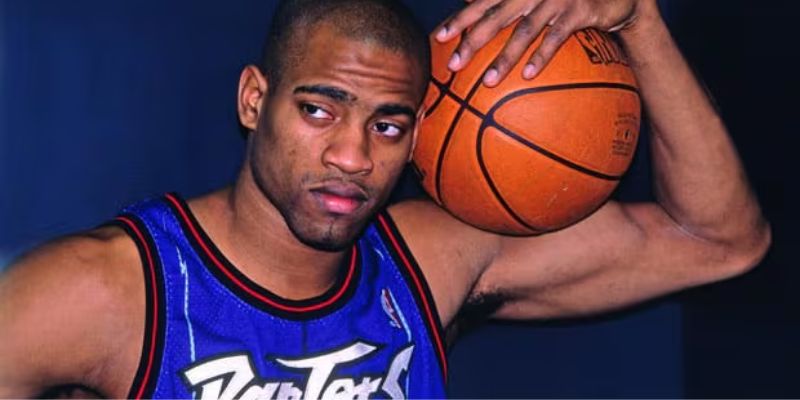 Vince Carter sở hữu sự nghiệp NBA kéo dài suốt 22 mùa