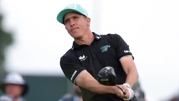 Chuyển sang LIV Golf và giành danh hiệu tại Houston