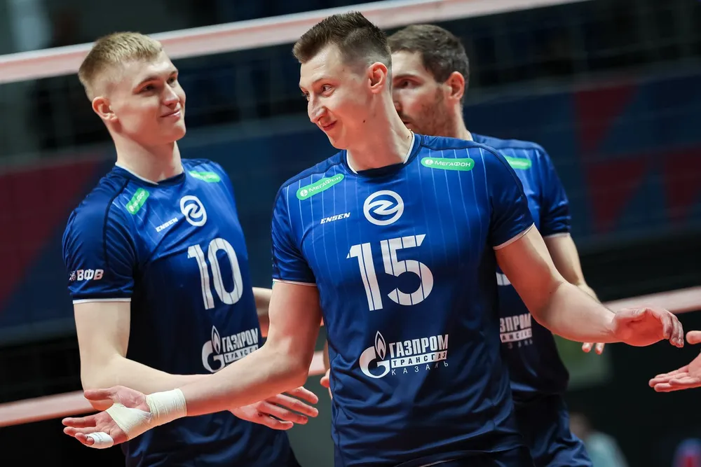 Dmitriy Volkov sở hữu khả năng tấn công đầy sức mạnh