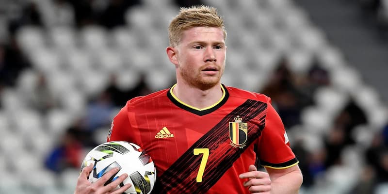 Giải Mã Phong Cách Chơi Bóng Đầy Biến Hóa Của Kevin De Bruyne